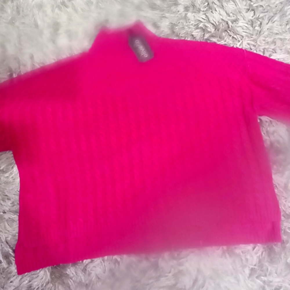 Oliver.O Pink Turtleneck Sweater